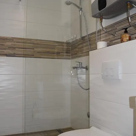 Scirenica Apartamento